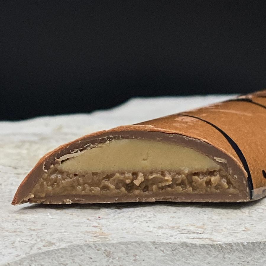 handgemachter NougatRiegel / Energieriegel mit Haselnuss Gianduja Nougat aus Piemonteser Haselnüssen und mit Belgischer Vollmilchschokolade ummantelt