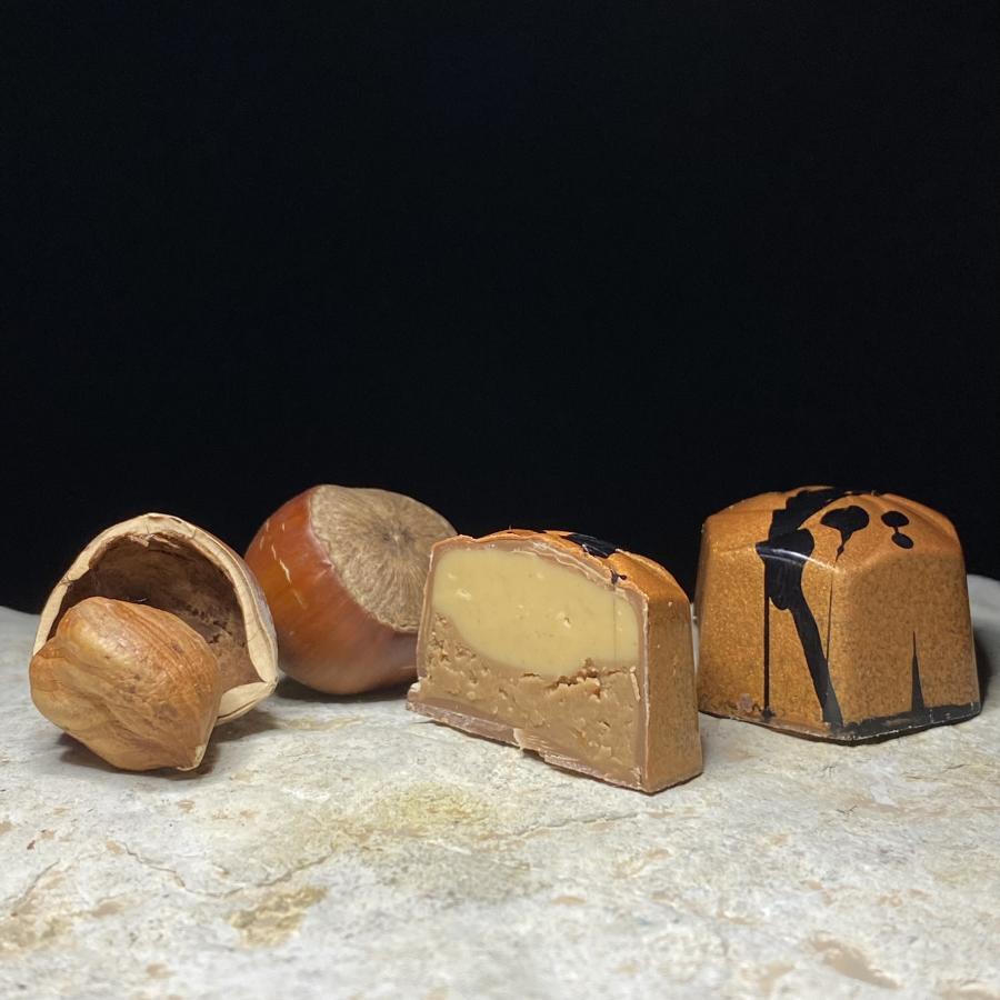 Nougat Pralinen Piemonter Haselnüsse &amp; Pistazie