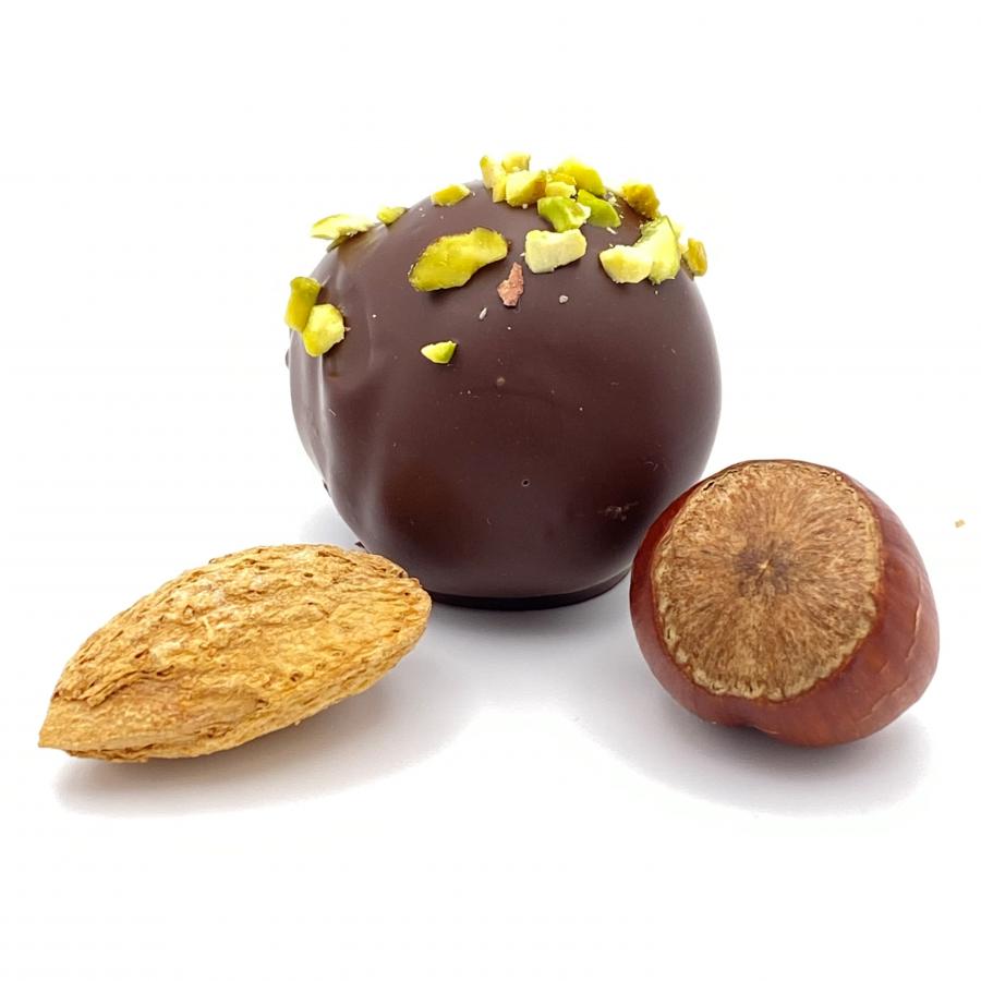 4 große handgemachte XL Mozartkugeln mit zartschmelzender Belgischer ZartbitterSchokolade umhüllt