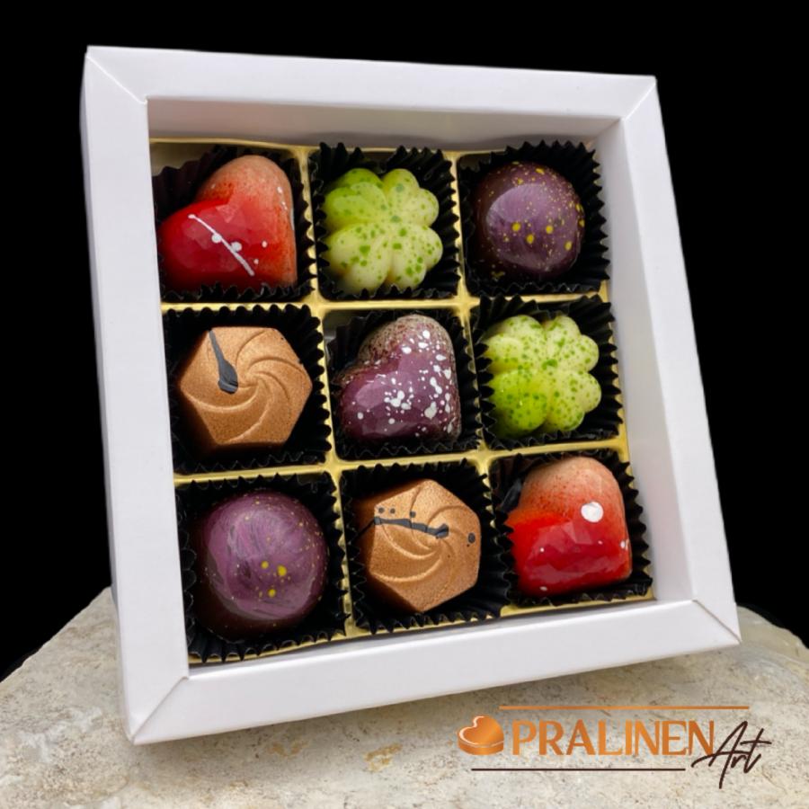 Alkoholfreie Pralinenmischung PralinenArt Sweet Emotions in roter Herzverpackung alkoholfrei