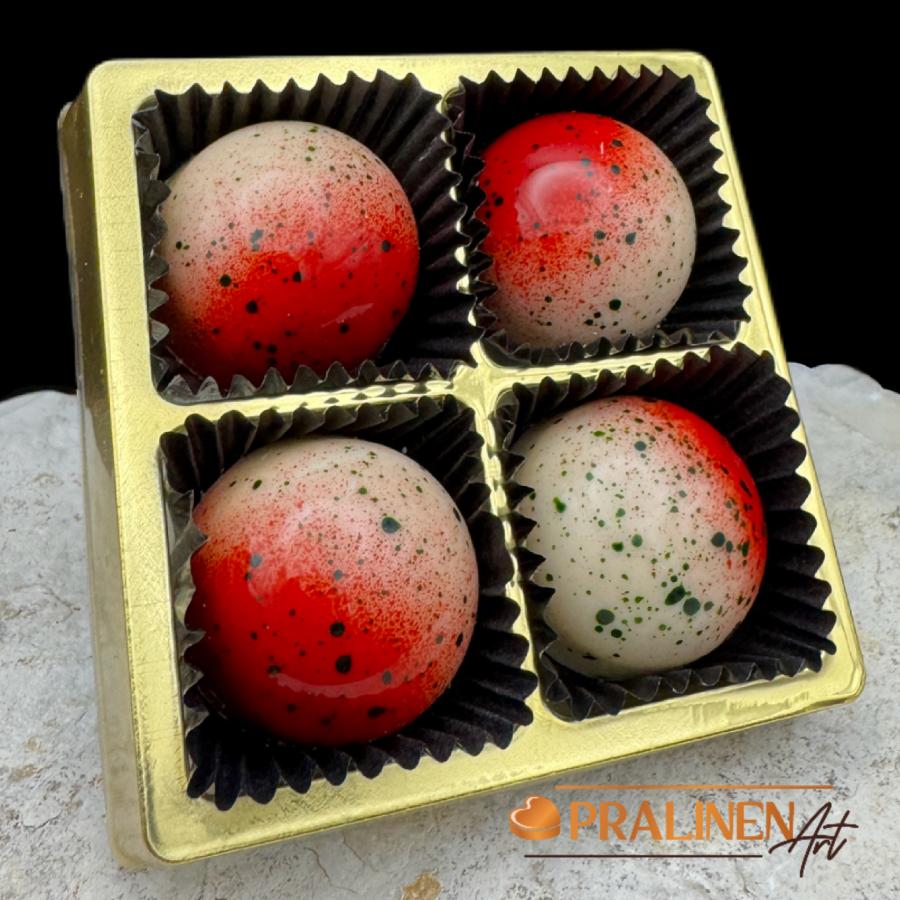 Spargelino Erdbeertraum - Walderdbeeren auf einer feinen Spargelganacheimhüllt von zartschmelzender weißer Schokolade